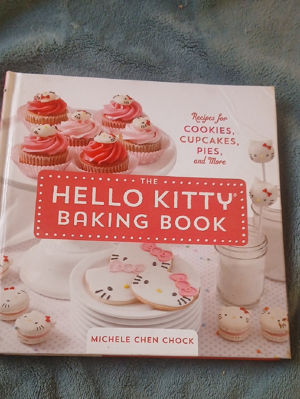 Hello Kitty Baking Book by Sanrio - Pink & White